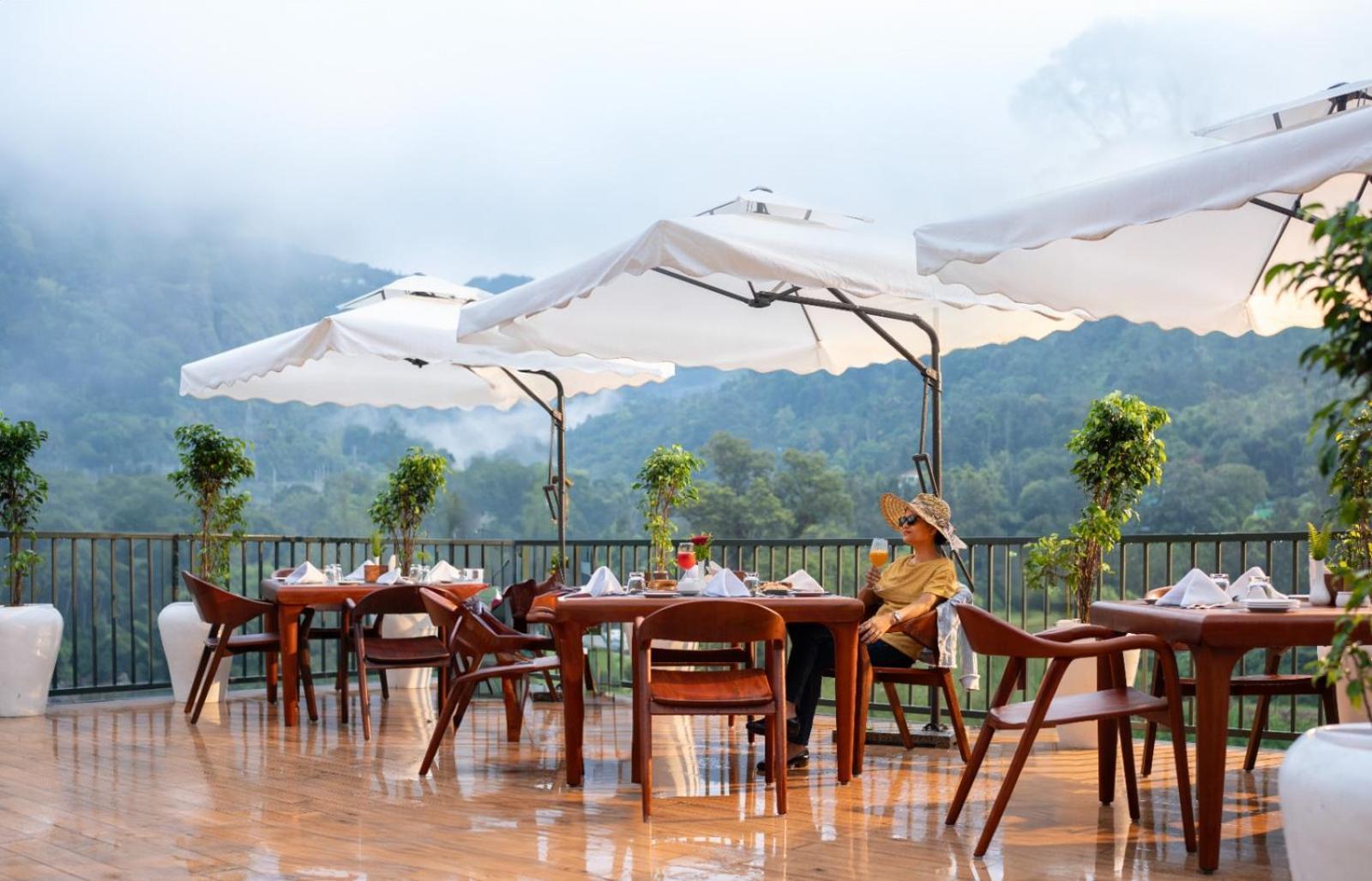 Eden Woods Resorts And Spa Munnar Exterior photo